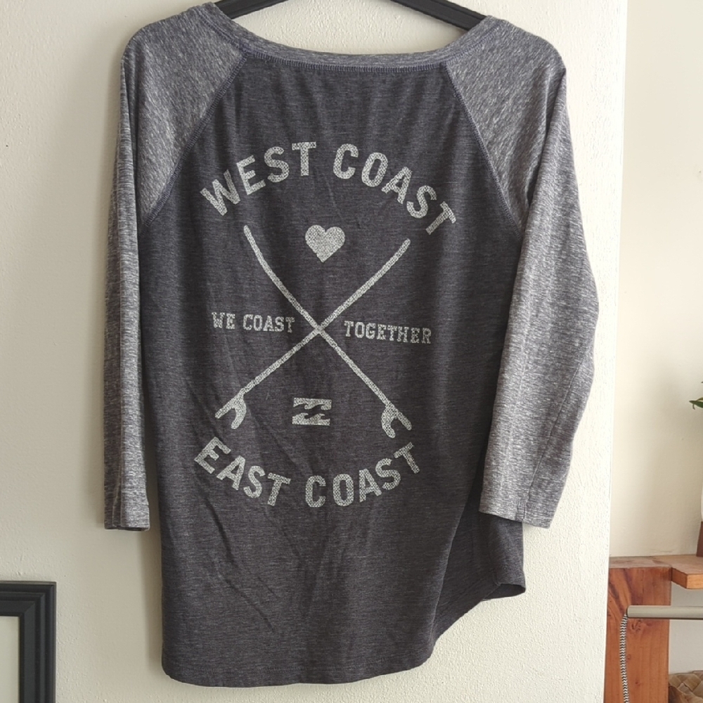 Billabong Gray Raglan Sleeve Women's Top